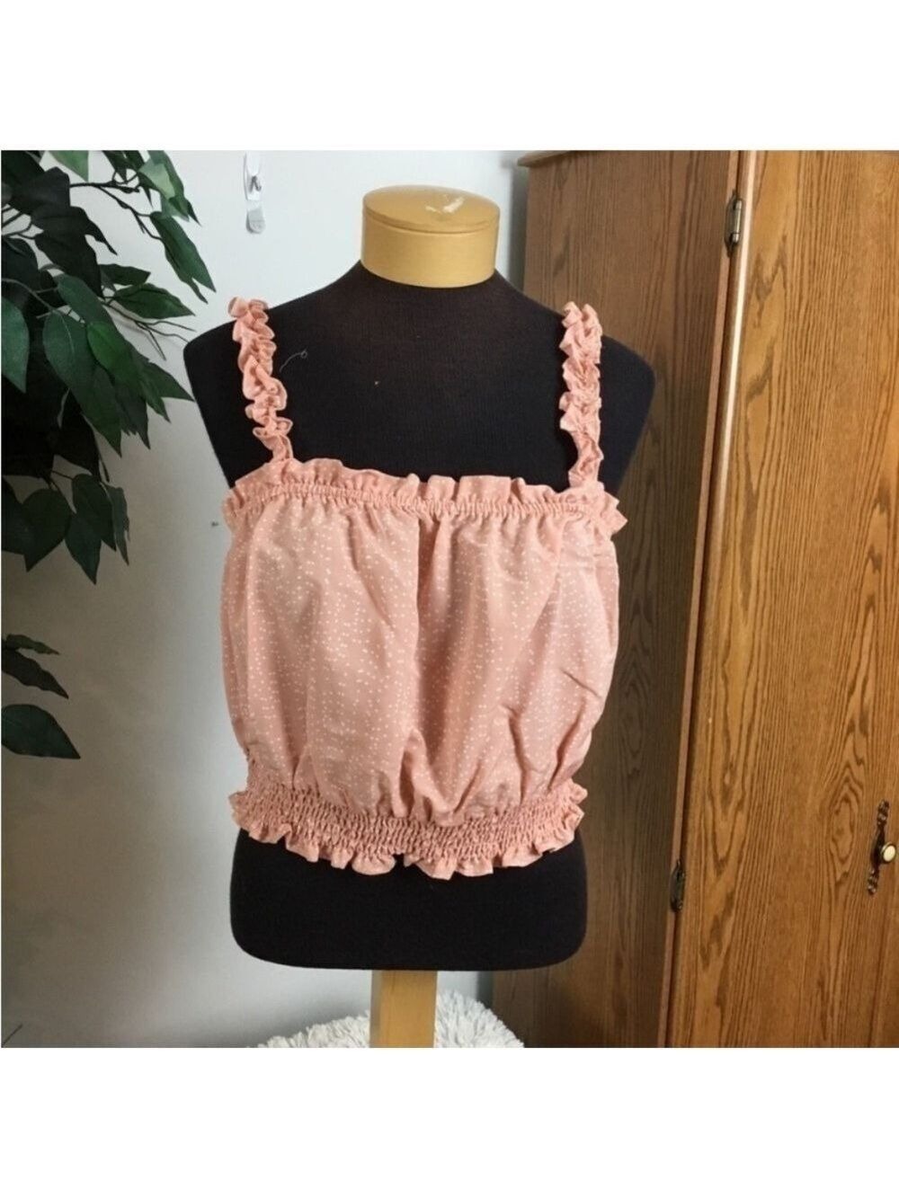Lily Rose smocked cropped summer top Woman’s size XL